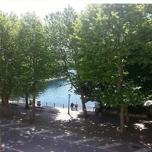 Hll Lungolago Lecco-como Italy